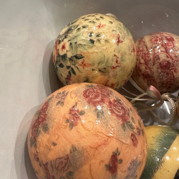 5 Paper Decoupage Christmas Ornaments Floral/Goose - Picture 3 of 9